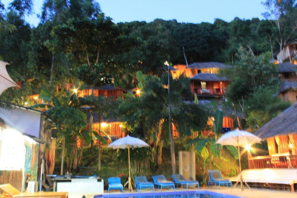 Bamboo Mountain View Phi Phi Resort Eksteriør billede